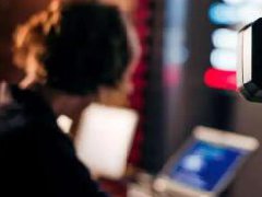 抖音实物福袋有套路吗？哪些账号容易中