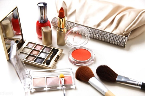 美妆行业抖音流量推荐机制