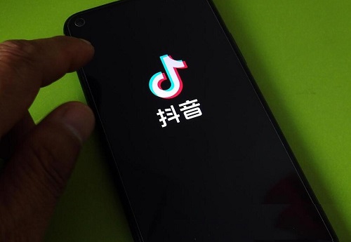 抖音怎么接广告赚钱