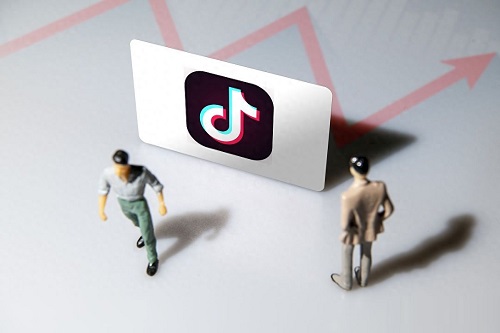 开抖店和开橱窗哪个好