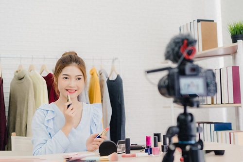 淘宝开多久可以直播