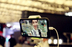 抖音直播间1000人能赚多少钱？直播间怎么